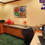 Fairfield Inn&Suites Woodbridge 
